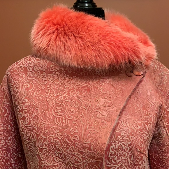 - Leather and Fur Jacket- - Picture 2 of 11